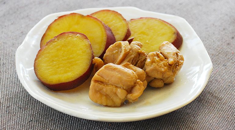 さつまいもと鶏肉の簡単煮